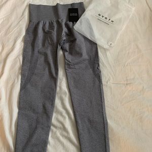 NVGTN leggings